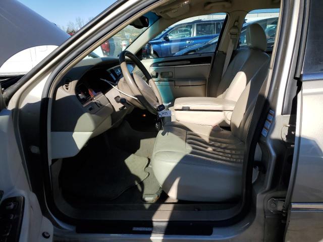 Photo 7 from auction – 2004 LINCOLN TOWN CAR E with VIN 1LNHM81W84Y677423