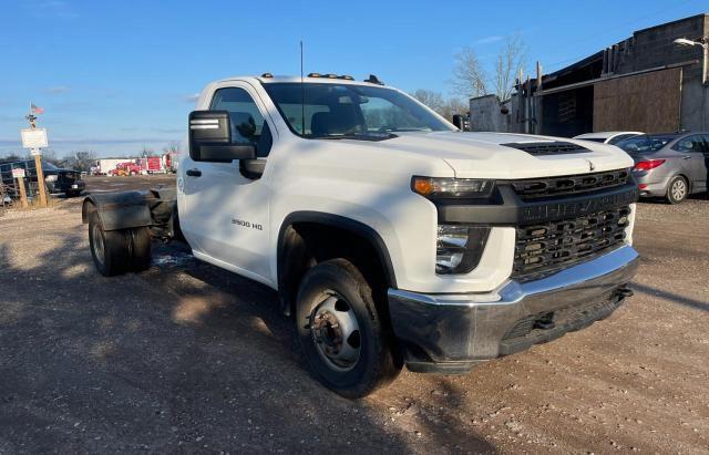 CHEVROLET SILVERADO 2020 with VIN 1GB3WREY4LF332463 - Photo from auction