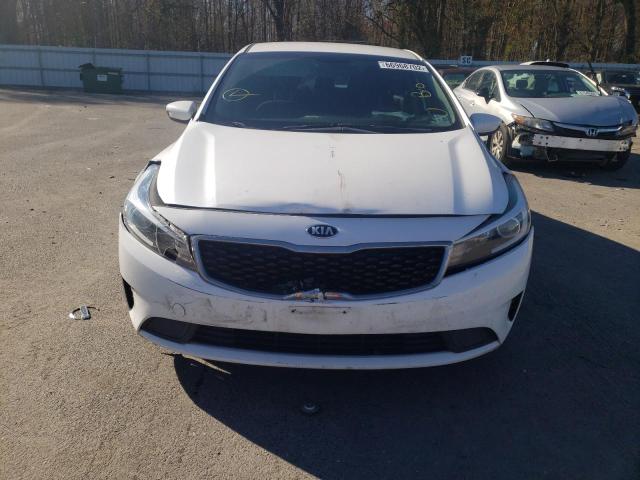 Photo 5 from auction – 2018 KIA FORTE LX with VIN 3KPFL4A73JE194049