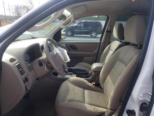 Photo 7 from auction – 2005 FORD ESCAPE XLT with VIN 1FMYU03155KA79233
