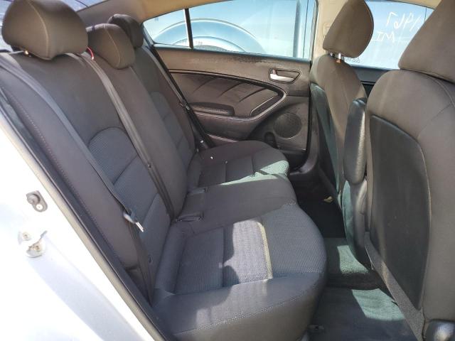 Photo 6 from auction – 2017 KIA FORTE LX with VIN 3KPFK4A71HE081133