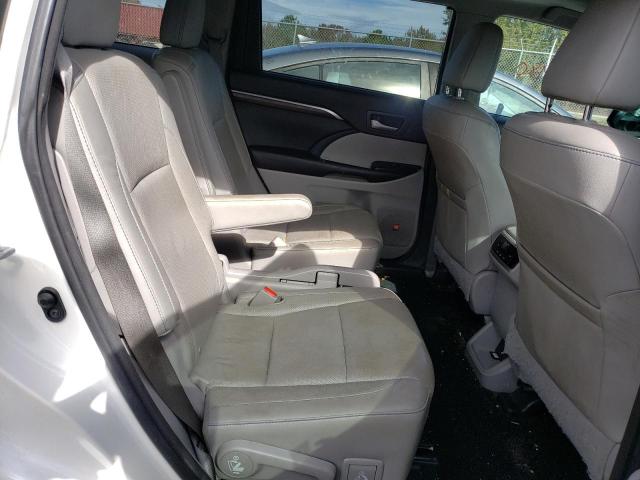 Photo 6 from auction – 2016 TOYOTA HIGHLANDER with VIN 5TDYKRFH7GS134333