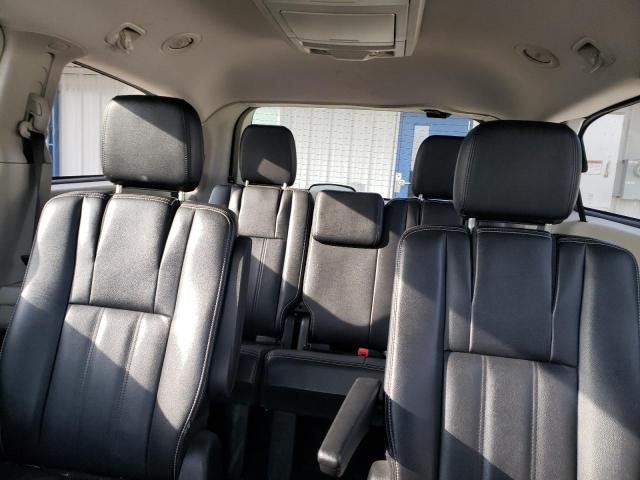 Photo 10 from auction – 2014 CHRYSLER TOWN & COU with VIN 2C4RC1BG1ER208416