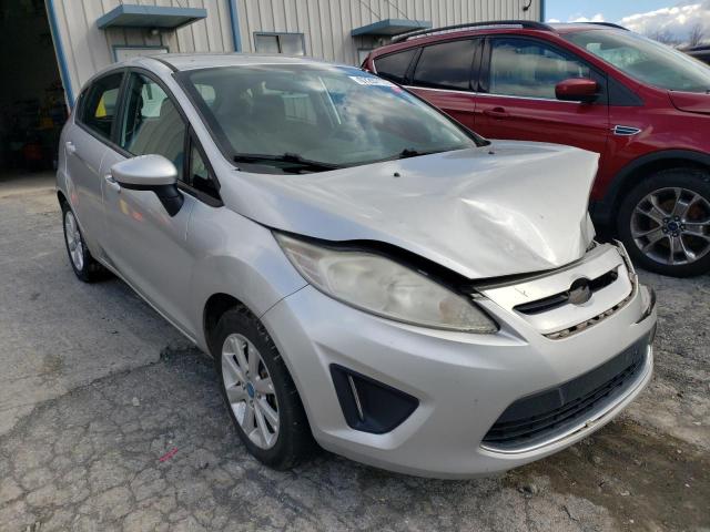 FORD FIESTA SE 2011 with VIN 3FADP4EJ3BM105563 - Photo from auction