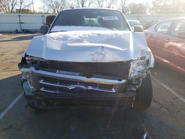 Foto 5 de la subasta – 2011 FORD ESCAPE XLT con VIN 1FMCU0DG4BKC16588