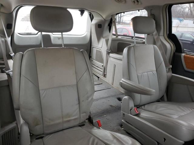 Photo 11 from auction – 2008 CHRYSLER TOWN & COU with VIN 2A8HR64X48R739935