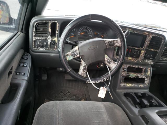 Photo 8 from auction – 2003 CHEVROLET SILVERADO with VIN 1GCHC29U63E128455
