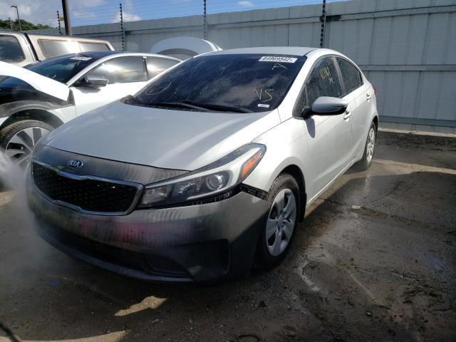 Photo 2 from auction – 2017 KIA FORTE LX with VIN 3KPFK4A71HE081133