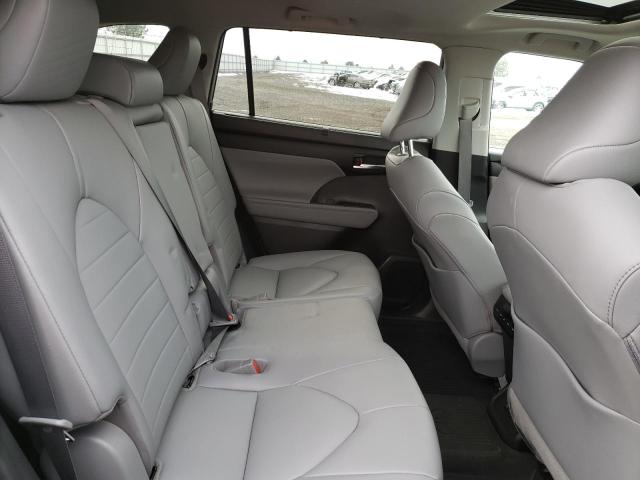Photo 11 from auction – 2021 TOYOTA HIGHLANDER with VIN 5TDGBRCH4MS014985