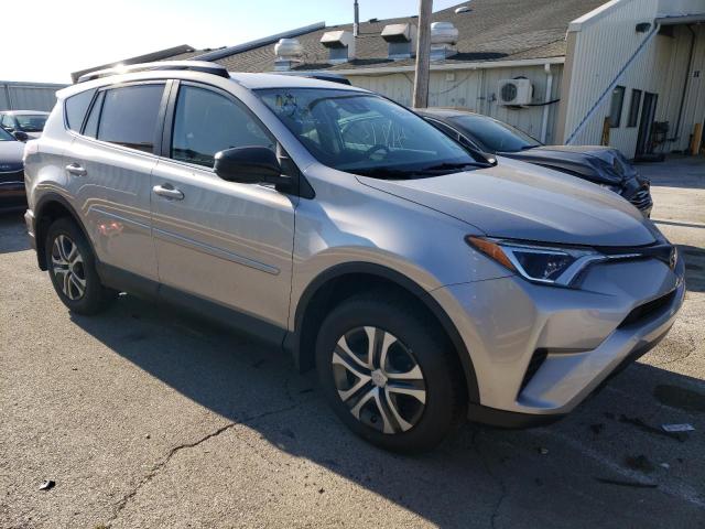 Photo 4 from auction – 2017 TOYOTA RAV4 LE with VIN 2T3BFREV3HW575197