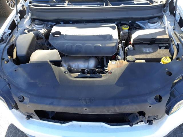 Photo 7 from auction – 2019 JEEP CHEROKEE L with VIN 1C4PJLDB2KD362383