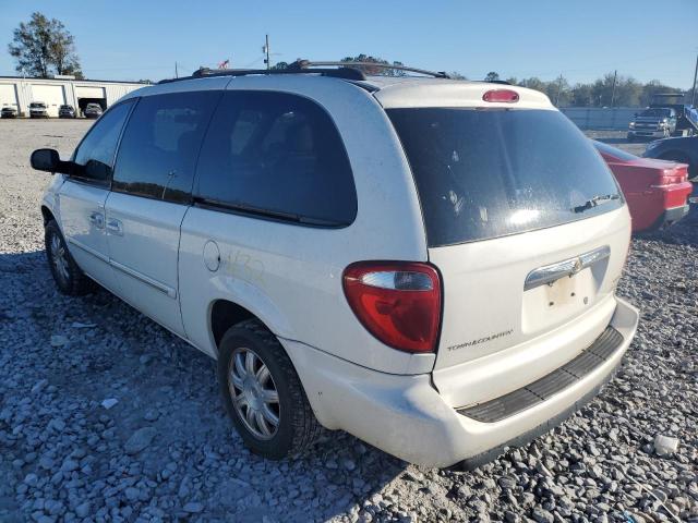 Photo 2 from auction – 2005 CHRYSLER TOWN & COU with VIN 2C4GP54LX5R571441