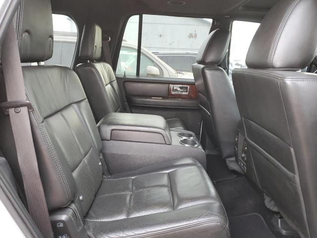 Photo 6 from auction – 2012 LINCOLN NAVIGATOR with VIN 5LMJJ2J56CEL00164