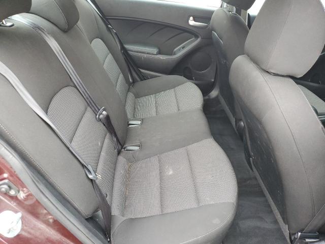 Photo 10 from auction – 2017 KIA FORTE LX with VIN 3KPFK4A76HE027228