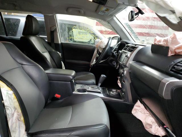 Photo 5 from auction – 2017 TOYOTA 4RUNNER SR with VIN JTEBU5JR7H5415303