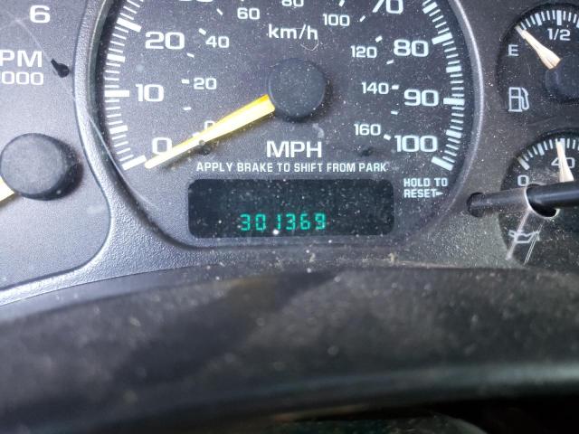 Photo 9 from auction – 2001 CHEVROLET SILVERADO with VIN 1GCEC19T51Z108210
