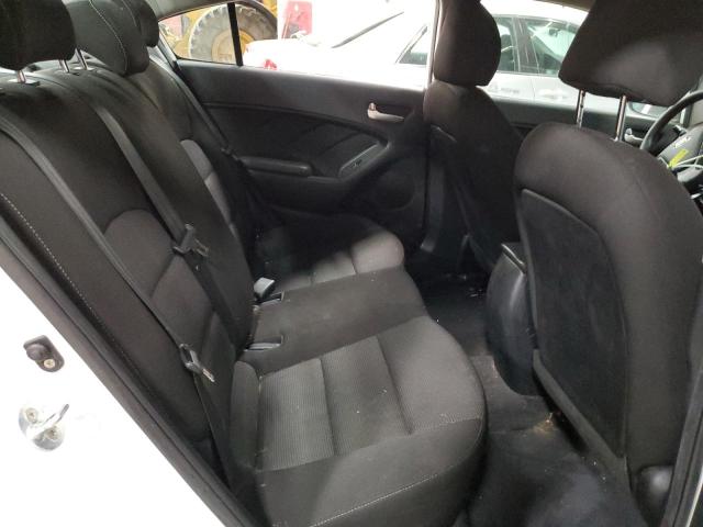 Photo 6 from auction – 2017 KIA FORTE LX with VIN 3KPFK4A77HE073845