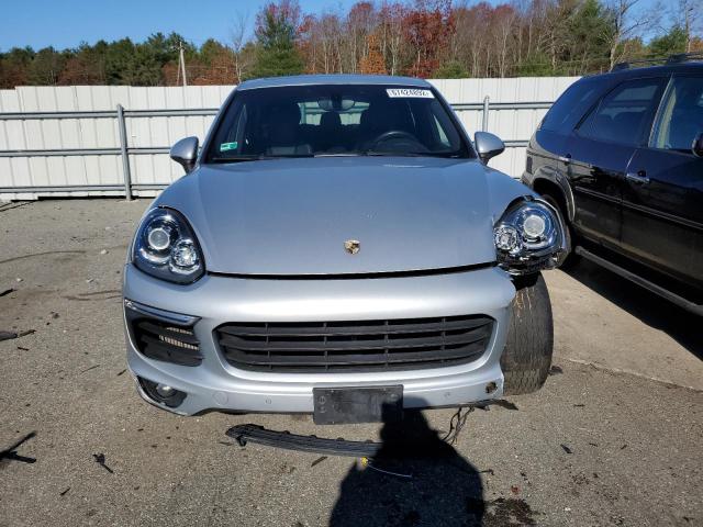 Photo 5 from auction – 2015 PORSCHE CAYENNE with VIN WP1AF2A25FLA36111
