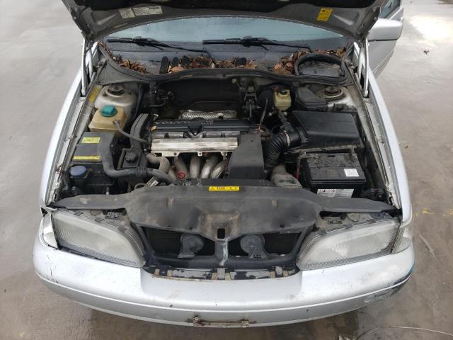 Photo 11 from auction – 1998 VOLVO S70 with VIN YV1LS5532W2423922