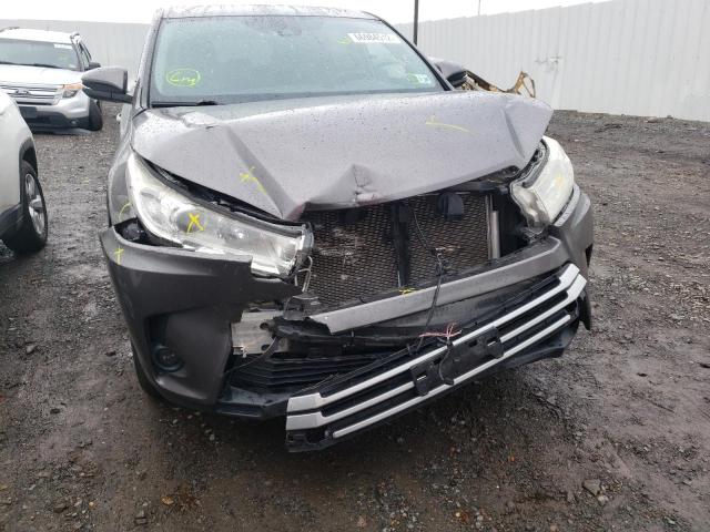 Photo 9 from auction – 2019 TOYOTA HIGHLANDER with VIN 5TDBZRFH8KS957301