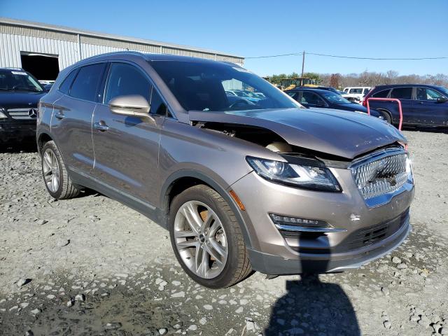 Photo 4 from auction – 2019 LINCOLN MKC RESERV with VIN 5LMCJ3D97KUL13233