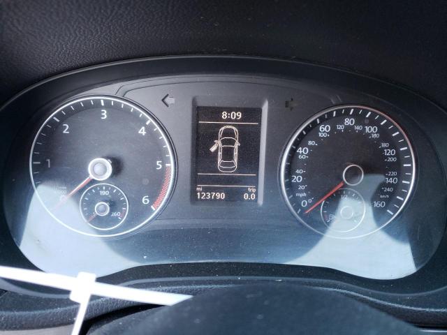 Photo 9 from auction – 2014 VOLKSWAGEN PASSAT SE with VIN 1VWBN7A38EC002870