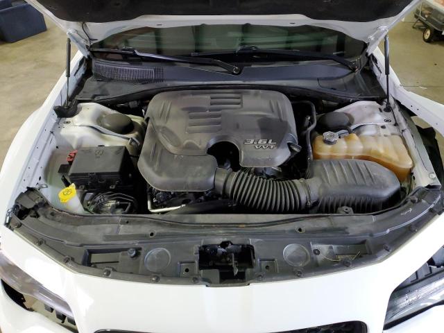 Photo 11 from auction – 2015 CHRYSLER 300 S with VIN 2C3CCABG0FH807793