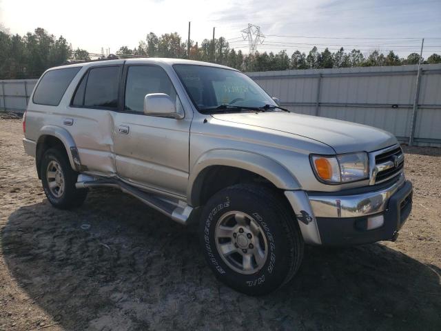 TOYOTA 4RUNNER SR 2000 with VIN JT3GN86R6Y0163725 - Photo from auction