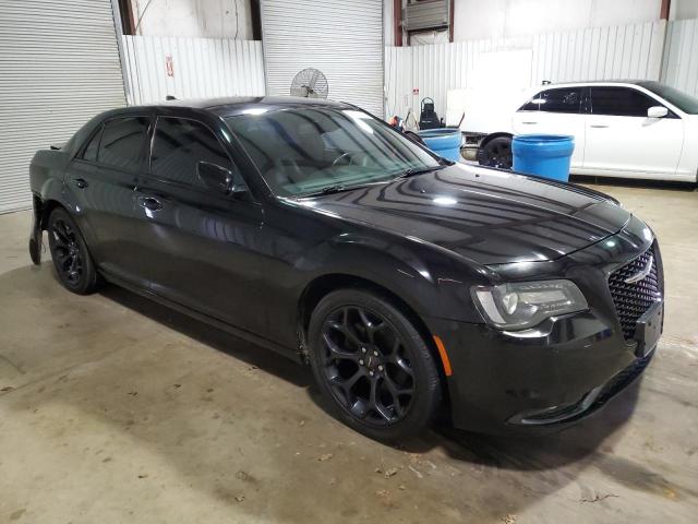 Photo 4 from auction – 2019 CHRYSLER 300 S with VIN 2C3CCABGXKH618174