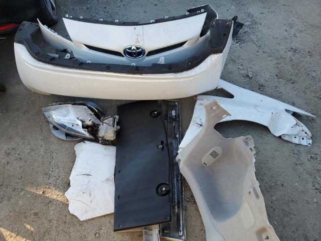 Photo 12 from auction – 2015 TOYOTA PRIUS with VIN JTDKN3DU6F0463679