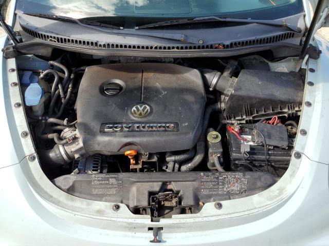Photo 7 from auction – 2004 VOLKSWAGEN NEW BEETLE with VIN 3VWCD31Y24M342976