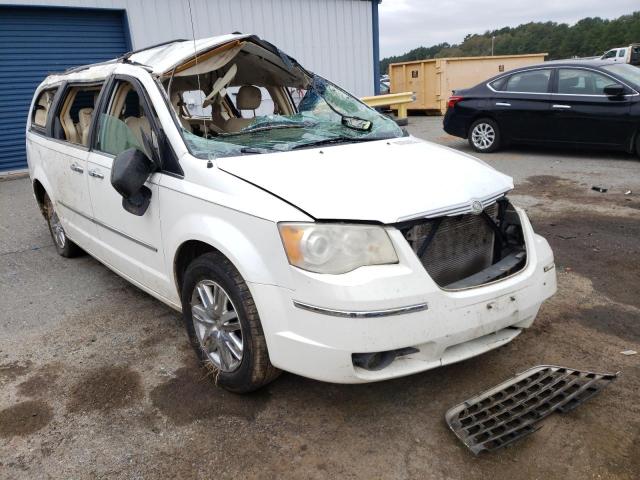 Photo 4 from auction – 2008 CHRYSLER TOWN & COU with VIN 2A8HR64X08R688420