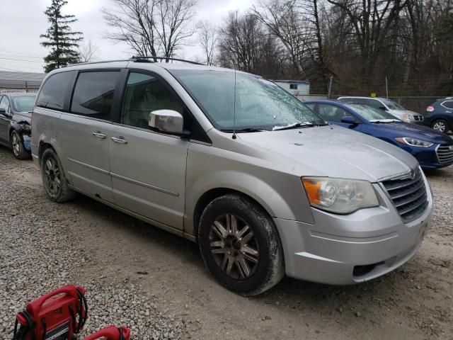 Photo 4 from auction – 2008 CHRYSLER TOWN & COU with VIN 2A8HR64X48R739935