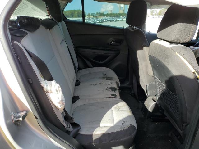 Photo 6 from auction – 2017 CHEVROLET TRAX LS with VIN 3GNCJKSB8HL227415
