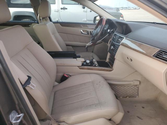 Photo 5 from auction – 2010 MERCEDES-BENZ E 550 with VIN WDDHF7CB9AA037380