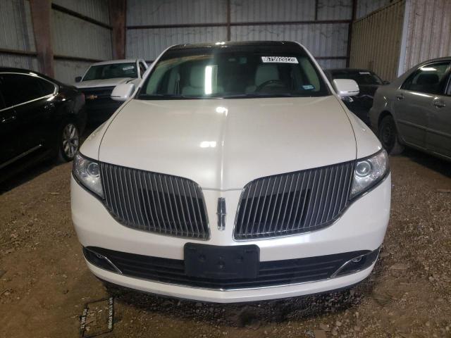 Photo 5 from auction – 2016 LINCOLN MKT with VIN 2LMHJ5AT1GBL01360