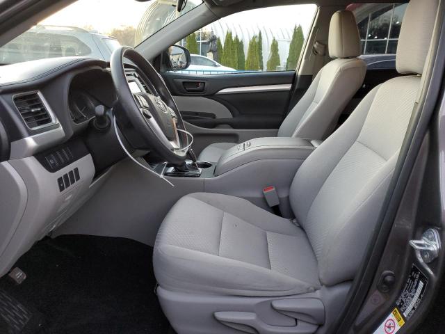 Photo 7 from auction – 2019 TOYOTA HIGHLANDER with VIN 5TDBZRFH5KS939533