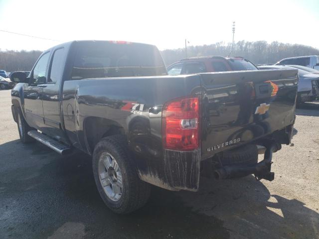 Photo 2 from auction – 2011 CHEVROLET SILVERADO with VIN 1GCRKSE33BZ225012