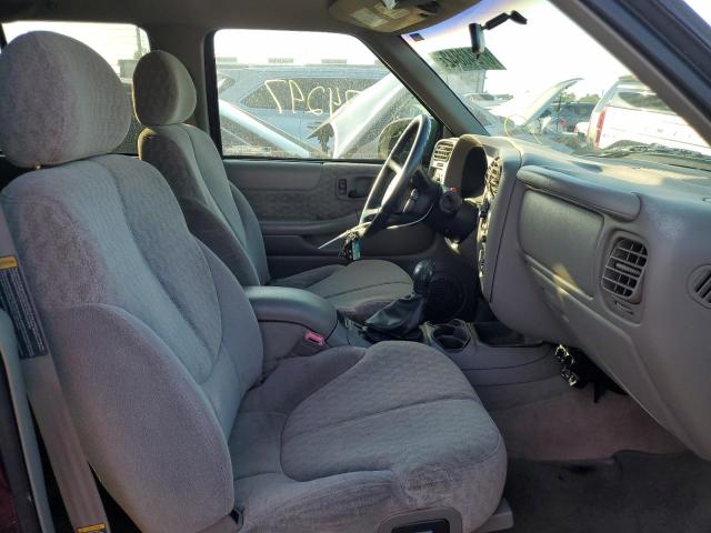 Photo 5 from auction – 2000 GMC JIMMY with VIN 1GKDT13W5Y2146736
