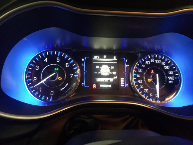 Photo 9 from auction – 2015 CHRYSLER 200 LIMITE with VIN 1C3CCCAB9FN615412
