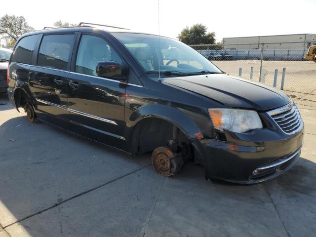Photo 4 from auction – 2013 CHRYSLER TOWN & COU with VIN 2C4RC1BG8DR519601