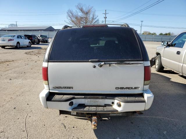 Photo 6 from auction – 2002 CHEVROLET BLAZER with VIN 1GNDT13W22K215327