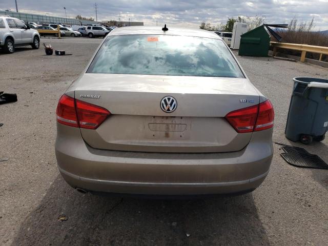 Photo 6 from auction – 2015 VOLKSWAGEN PASSAT SE with VIN 1VWBV7A35FC063305