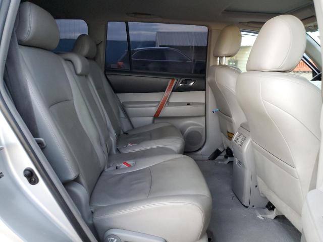 Photo 11 from auction – 2009 TOYOTA HIGHLANDER with VIN JTEES42A392109966