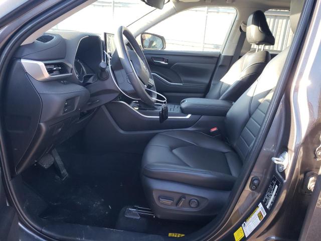Photo 7 from auction – 2022 TOYOTA HIGHLANDER with VIN 5TDHZRBH2NS174396