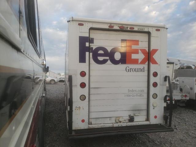 Photo 3 from auction – 2006 FREIGHTLINER CHASSIS M with VIN 4UZAARBW26CW00819