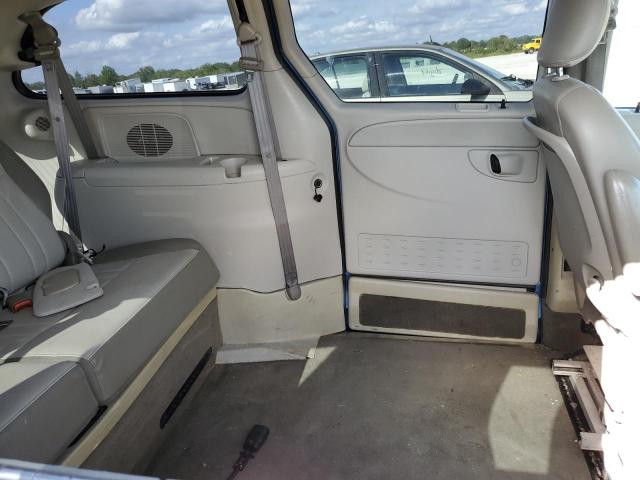 Photo 6 from auction – 2005 DODGE GRAND CARA with VIN 2D4GP44L55R369507
