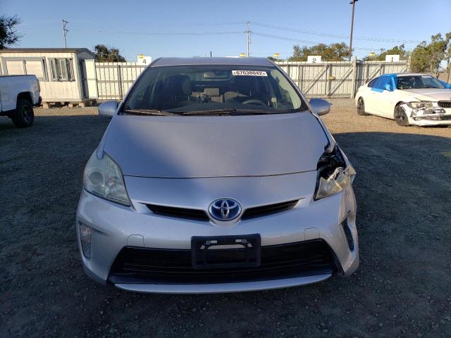Photo 5 from auction – 2013 TOYOTA PRIUS with VIN JTDKN3DU1D5553998