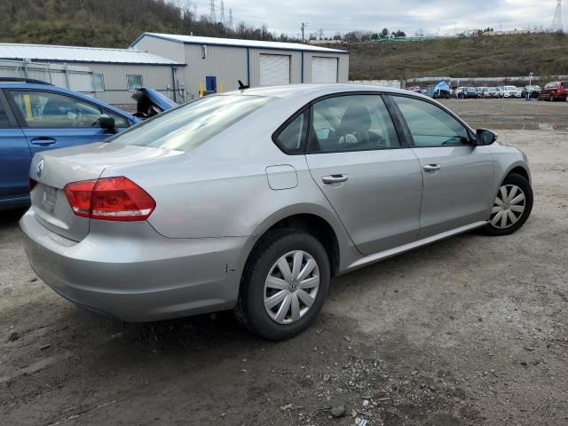 Photo 3 from auction – 2012 VOLKSWAGEN PASSAT S with VIN 1VWAP7A35CC019712