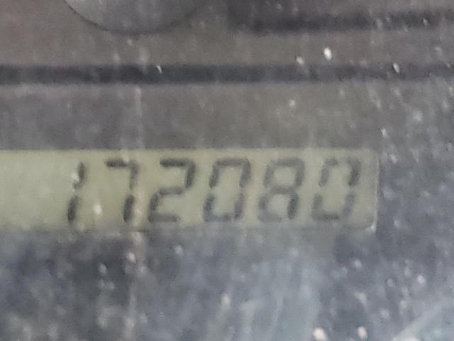 Photo 9 from auction – 2003 TOYOTA CAMRY LE with VIN 4T1BE32K33U205847